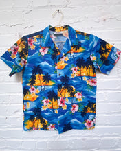 Load image into Gallery viewer, Classic Blue Hawaiian Shirt (S)