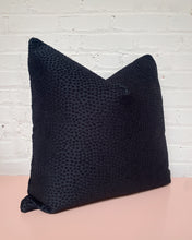Load image into Gallery viewer, Square Textured Black Pillow