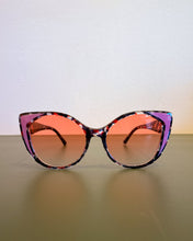 Load image into Gallery viewer, Cat Eye Tortoise Shell Sunnies with Pink Detail