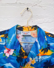 Load image into Gallery viewer, Classic Blue Hawaiian Shirt (S)