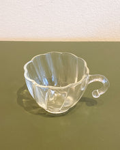 Load image into Gallery viewer, Hazel Atlas Colonial Swirl Glass Cup