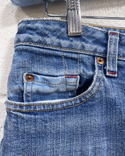 Load image into Gallery viewer, Cut off Denim Hudson Shorts