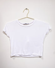 Load image into Gallery viewer, Zara White Crop Top (S)