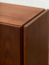Load image into Gallery viewer, Rosewood Bernhardt Flair 1960's Rosewood Sideboard