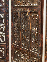 Load image into Gallery viewer, Vintage Hand Carved Teak Room Divider