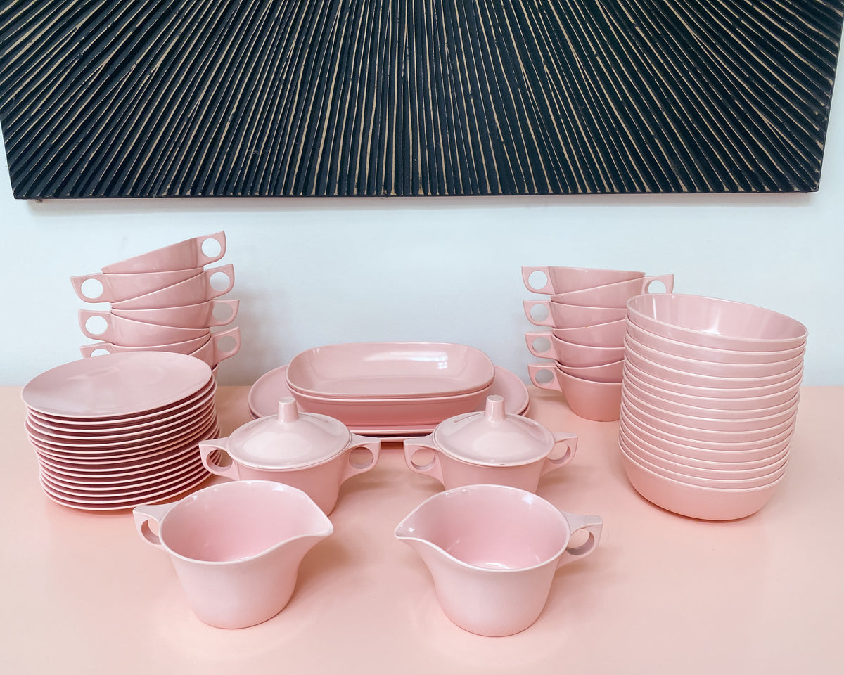 Vintage Bubblegum Pink Melamine Dish-ware Set of 55 – Sunbeam