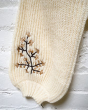 Load image into Gallery viewer, Bee Crop Sweater (L)