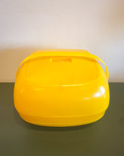 Load image into Gallery viewer, Vintage MCM Yellow Plastic Picnic Set