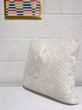 Load image into Gallery viewer, Snowy Super Plush Pillow