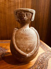 Load image into Gallery viewer, Midcentury Figure vase