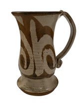 Load image into Gallery viewer, Mid century Studio Pottery
