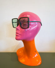 Load image into Gallery viewer, Green Fashion Glasses