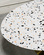 Load image into Gallery viewer, Madeline Oval 60 inch Dining Table