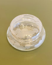 Load image into Gallery viewer, Vintage Glass Jar with Etched Water Lilies
