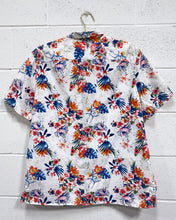 Load image into Gallery viewer, White Tropical Floral Button Up (XL)