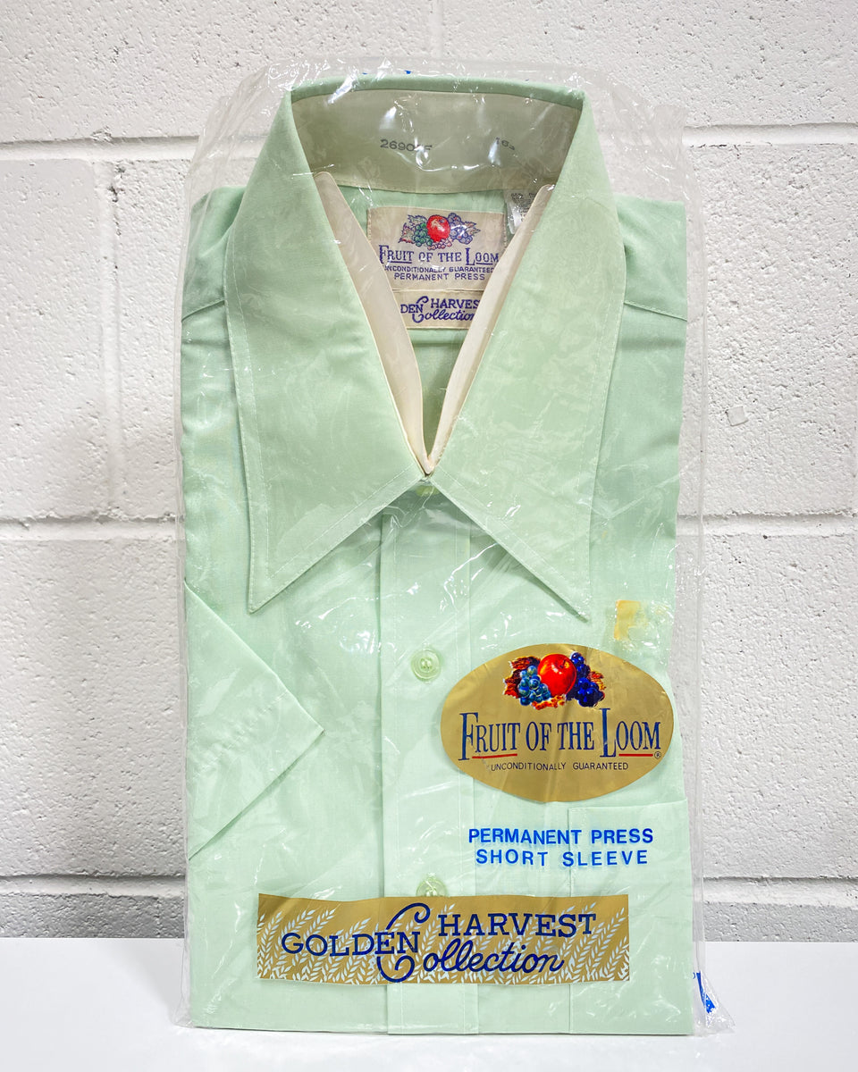 Vintage Fruit of the Loom Perm Press Short Sleeve Shirt (16A)