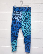 Load image into Gallery viewer, Loony Legs London Spandex Pants (3X)