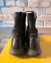 Load image into Gallery viewer, Men’s Black Boots (10.5)