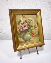 Load image into Gallery viewer, Vintage Floral Bouquet Vase
