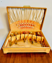 Load image into Gallery viewer, Art Deco