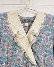 Load image into Gallery viewer, Vintage Floral Dress with Lacey Collar (6)