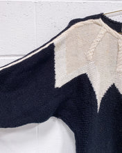 Load image into Gallery viewer, Vintage Cream and Black Sweater (M)