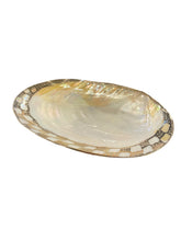 Load image into Gallery viewer, Iridescent Clam Shell Catchall