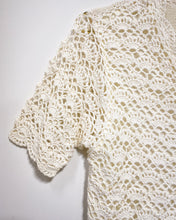 Load image into Gallery viewer, Crochet Button Up Blouse (M)
