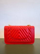 Load image into Gallery viewer, Red Quilted Purse