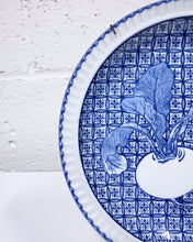 Load image into Gallery viewer, Nabeshima Porcelain Plate with Radish