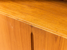 Load image into Gallery viewer, Teak Danish Vintage Bookshelf