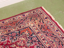 Load image into Gallery viewer, Vintage Handloomed Persian Rug