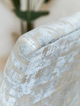 Load image into Gallery viewer, Milo Baughman Dining Chairs in Knoll Fabric set of 8