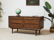 Load image into Gallery viewer, Solis 6 Drawer Dresser