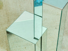 Load image into Gallery viewer, Milo Baughman 1970’s Dining Set