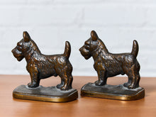 Load image into Gallery viewer, Scotty Dog Bookends