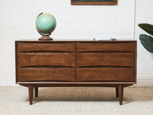 Load image into Gallery viewer, Solis 6 Drawer Dresser