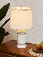 Load image into Gallery viewer, Vintage 1940’s Classic Lamp