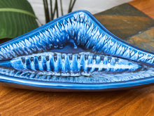 Load image into Gallery viewer, California Pottery Ceramic Boomerang Ashtray