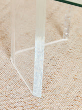 Load image into Gallery viewer, Post Modern Mid Century Lucite Coffee Table