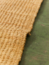 Load image into Gallery viewer, Jute Rug