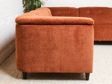 Load image into Gallery viewer, 5 Piece Chelsea Sectional in Lovely Russet