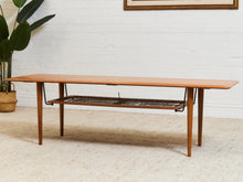 Load image into Gallery viewer, Danish Modern Teak Coffee Table