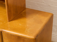 Load image into Gallery viewer, Heywood Wakefield Hutch