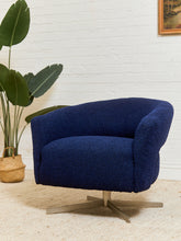 Load image into Gallery viewer, Boucle Blue Vintage 60’s Chair