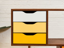 Load image into Gallery viewer, Shelly Bookshelf with Scandi Base