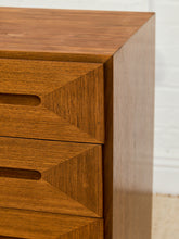 Load image into Gallery viewer, American of Martinsville 12 drawer Dresser