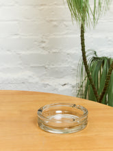 Load image into Gallery viewer, Large Clear Ashtray