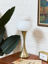 Load image into Gallery viewer, Mushroom Tulip Lamp