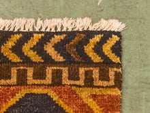 Load image into Gallery viewer, Hand Knotted Pak Kazak Rug Large